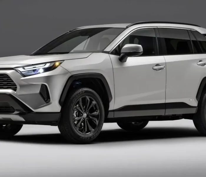Toyota RAV4 with old.theautozenith.com