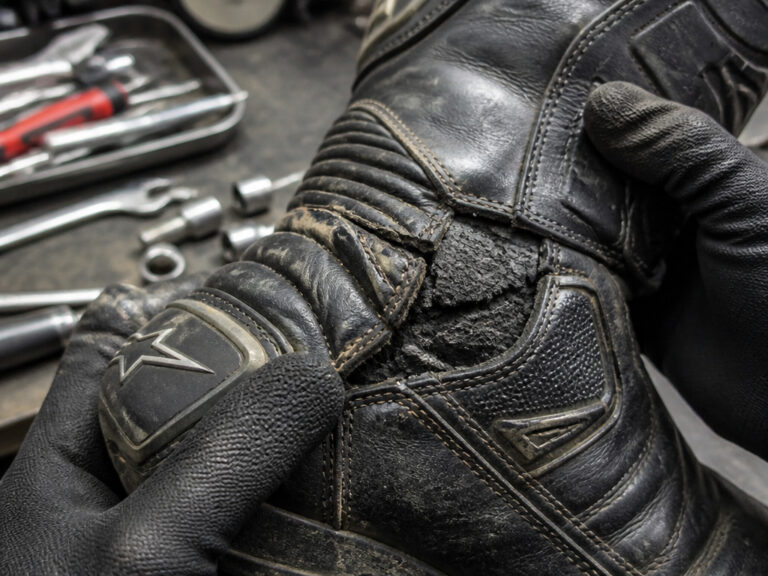 Are Motorcycle Boots Necessary? Decoding the EN 13634 Standard
