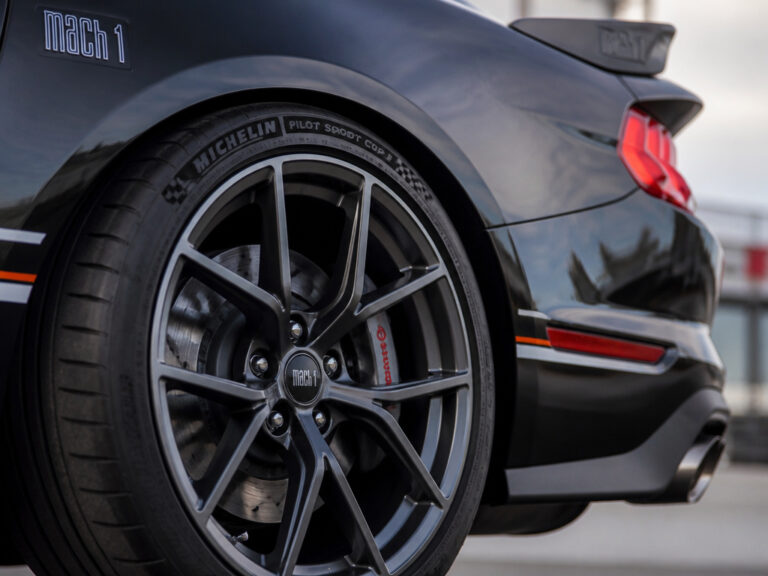 The Key Oil Spec for Ford Mustang Automobiles on the Track