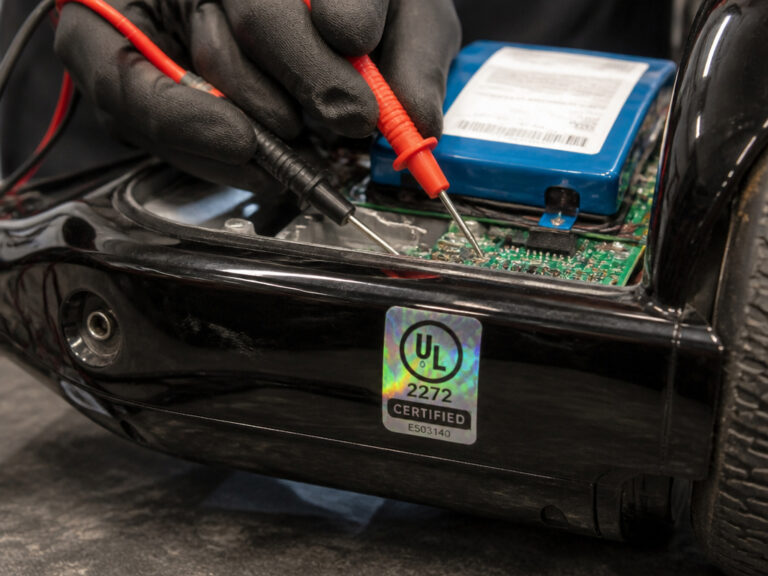 What Is a Hoverboard? How the Self-Balancing Scooter Works