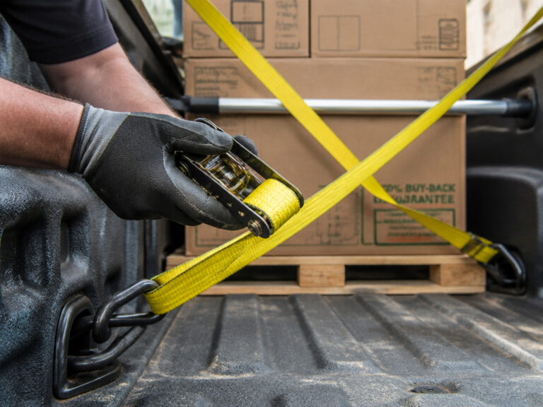 Master How to Properly Load a Truck Bed for Maximum Safety